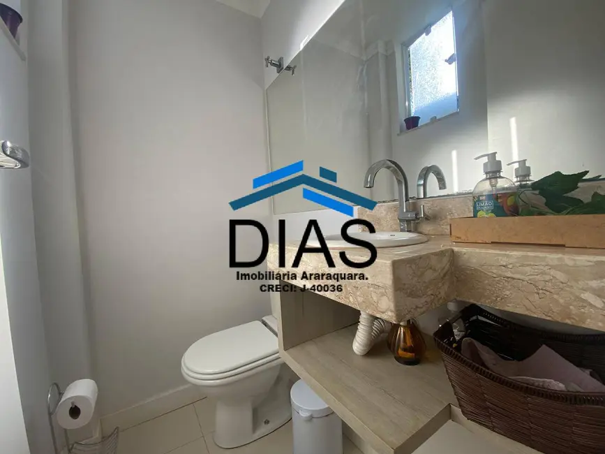Casa com 3 quartos à venda, 167m2 em Residencial Village Damha, Araraquara - SP - imagem 3 Foto 3 de Casa com 3 quartos à venda, 167m2 em Residencial Village Damha, Araraquara - SP