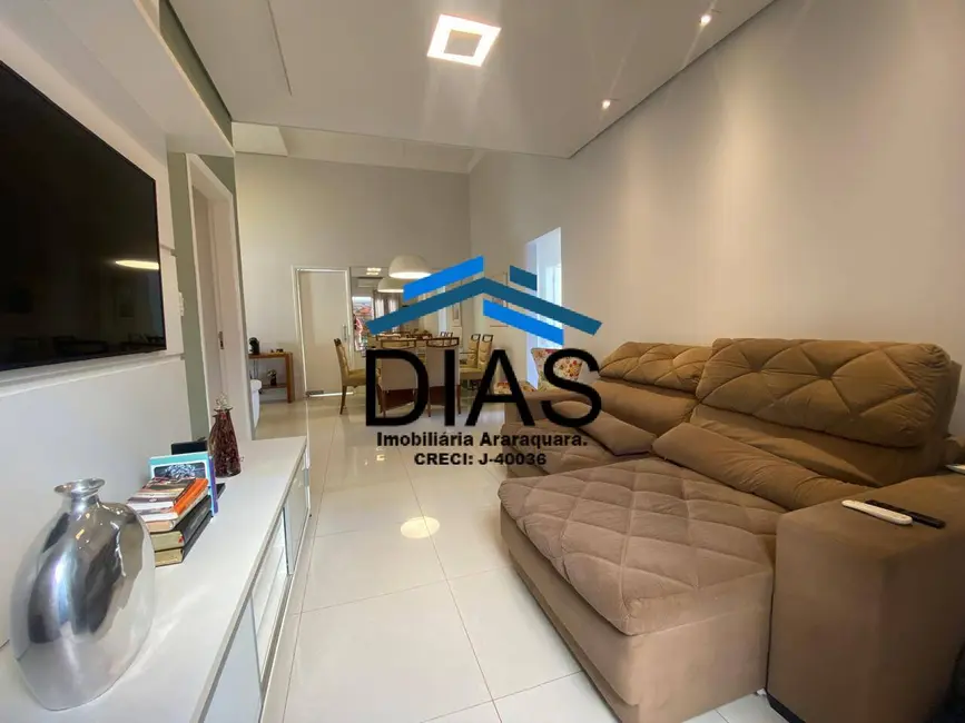 Casa com 3 quartos à venda, 167m2 em Residencial Village Damha, Araraquara - SP - imagem 5 Foto 5 de Casa com 3 quartos à venda, 167m2 em Residencial Village Damha, Araraquara - SP