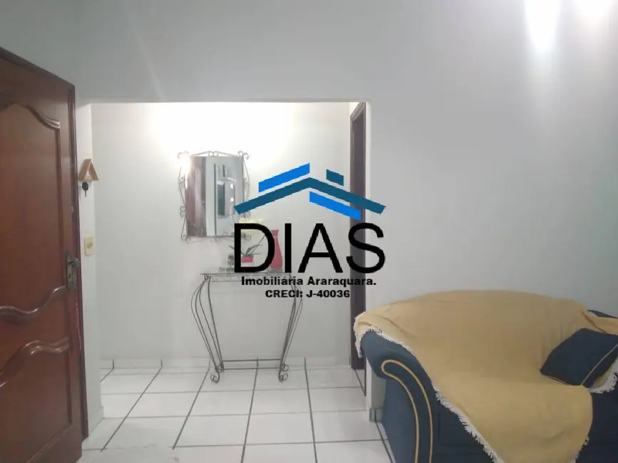 Foto 2 de Casa com 3 quartos à venda, 162m2 em Centro, Araraquara - SP