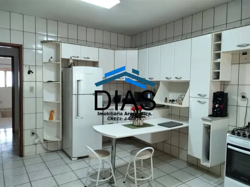 Casa com 2 quartos à venda, 90m2 em Vila Suconasa, Araraquara - SP - imagem 3 Foto 3 de Casa com 2 quartos à venda, 90m2 em Vila Suconasa, Araraquara - SP