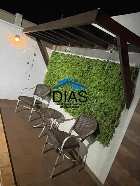 Casa com 3 quartos à venda, 174m2 em Jardim dos Flamboyants, Araraquara - SP - imagem 4 Foto 4 de Casa com 3 quartos à venda, 174m2 em Jardim dos Flamboyants, Araraquara - SP