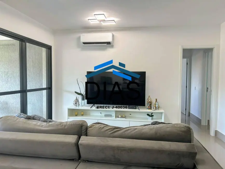 Apartamento com 3 quartos à venda, 125m2 em Centro, Araraquara - SP - imagem 3 Foto 3 de Apartamento com 3 quartos à venda, 125m2 em Centro, Araraquara - SP