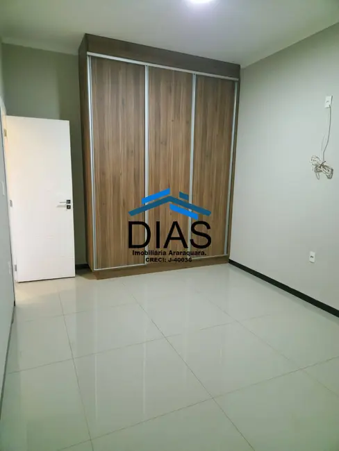 Foto 10 de Casa à venda em Residencial Village Damha, Araraquara - SP