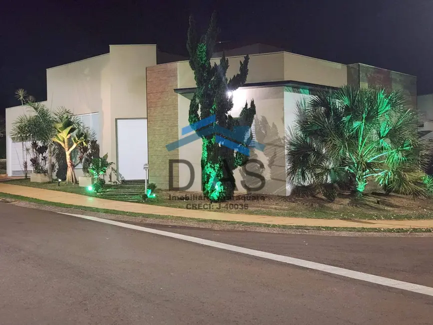 Foto 2 de Casa com 3 quartos à venda, 273m2 em Residencial Village Damha, Araraquara - SP