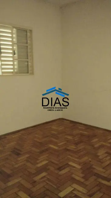 Casa com 3 quartos à venda, 186m2 em Jardim Brasil (Vila Xavier), Araraquara - SP - imagem 3 Foto 3 de Casa com 3 quartos à venda, 186m2 em Jardim Brasil (Vila Xavier), Araraquara - SP