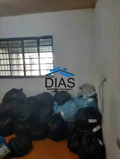 Casa com 2 quartos à venda, 99m2 em Parque Residencial Iguatemi, Araraquara - SP - imagem 4 Foto 4 de Casa com 2 quartos à venda, 99m2 em Parque Residencial Iguatemi, Araraquara - SP