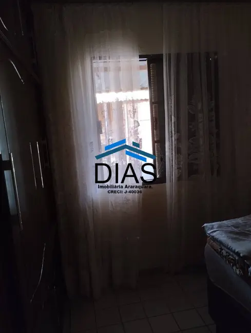 Casa com 2 quartos à venda, 154m2 em Jardim Roberto Selmi Dei, Araraquara - SP - imagem 6 Foto 6 de Casa com 2 quartos à venda, 154m2 em Jardim Roberto Selmi Dei, Araraquara - SP