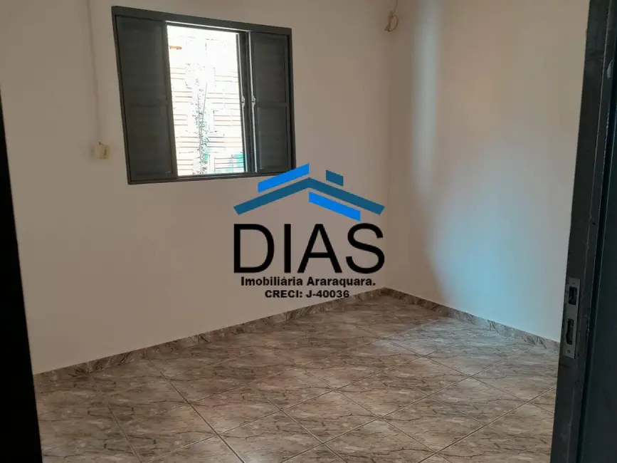Foto 8 de Casa com 2 quartos à venda, 113m2 em Conjunto Habitacional Victório de Santi, Araraquara - SP