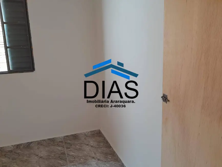 Foto 6 de Casa com 2 quartos à venda, 113m2 em Conjunto Habitacional Victório de Santi, Araraquara - SP