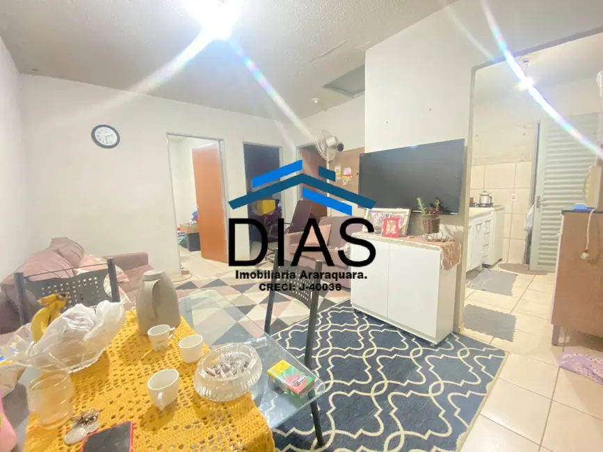 Casa com 2 quartos à venda, 44m2 em Jardim Roberto Selmi Dei, Araraquara - SP - imagem 3 Foto 3 de Casa com 2 quartos à venda, 44m2 em Jardim Roberto Selmi Dei, Araraquara - SP