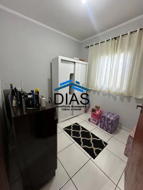 Casa com 3 quartos à venda, 142m2 em Parque Igaçaba, Araraquara - SP - imagem 8 Foto 8 de Casa com 3 quartos à venda, 142m2 em Parque Igaçaba, Araraquara - SP