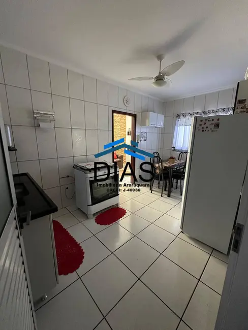 Casa com 3 quartos à venda, 142m2 em Parque Igaçaba, Araraquara - SP - imagem 5 Foto 5 de Casa com 3 quartos à venda, 142m2 em Parque Igaçaba, Araraquara - SP