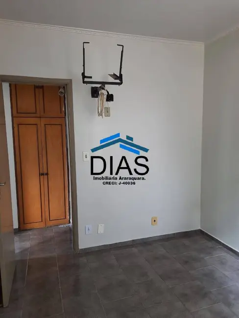 Foto 4 de Apartamento com 2 quartos à venda, 57m2 em Jardim Quitandinha, Araraquara - SP