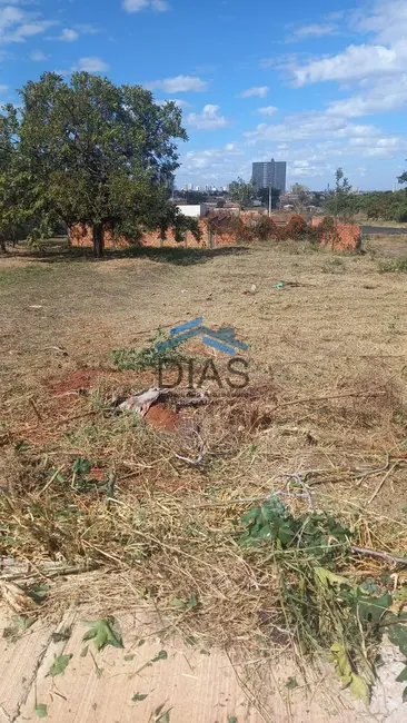 Terreno / Lote à venda, 460m2 em Cidade Jardim, Araraquara - SP - imagem 6 Foto 6 de Terreno / Lote à venda, 460m2 em Cidade Jardim, Araraquara - SP