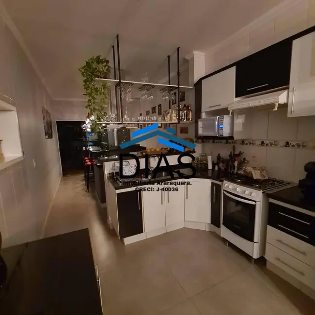 Casa com 2 quartos à venda, 88m2 em Parque Igaçaba, Araraquara - SP - imagem 5 Foto 5 de Casa com 2 quartos à venda, 88m2 em Parque Igaçaba, Araraquara - SP