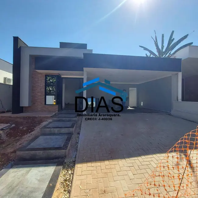 Foto 1 de Casa com 3 quartos à venda, 250m2 em Jardim Imperador, Araraquara - SP