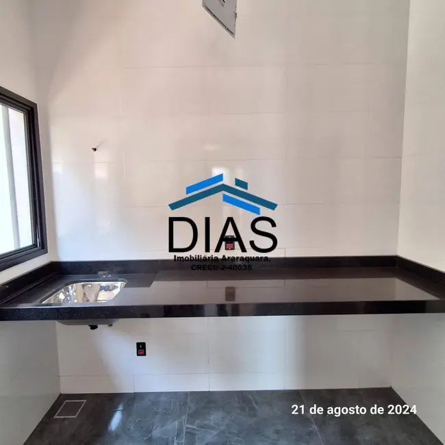 Casa com 3 quartos à venda, 250m2 em Jardim Imperador, Araraquara - SP - imagem 4 Foto 4 de Casa com 3 quartos à venda, 250m2 em Jardim Imperador, Araraquara - SP