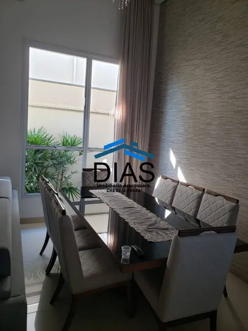 Casa com 3 quartos à venda, 198m2 em Jardim Imperador, Araraquara - SP - imagem 8 Foto 8 de Casa com 3 quartos à venda, 198m2 em Jardim Imperador, Araraquara - SP