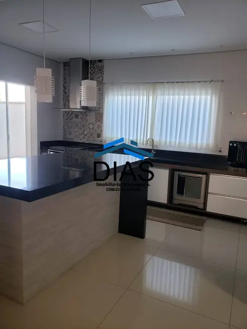 Casa com 3 quartos à venda, 198m2 em Jardim Imperador, Araraquara - SP - imagem 5 Foto 5 de Casa com 3 quartos à venda, 198m2 em Jardim Imperador, Araraquara - SP