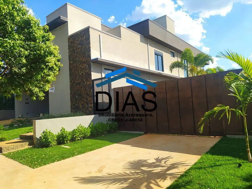 Foto 2 de Casa com 4 quartos à venda, 310m2 em Jardim Imperador, Araraquara - SP