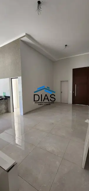 Casa com 3 quartos à venda, 152m2 em Residencial Campos de Piemonte, Araraquara - SP - imagem 3 Foto 3 de Casa com 3 quartos à venda, 152m2 em Residencial Campos de Piemonte, Araraquara - SP