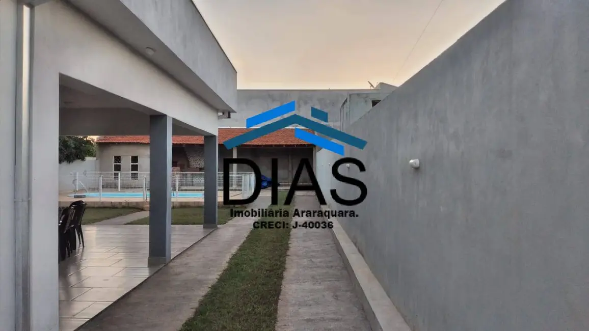 Foto 3 de Casa com 3 quartos à venda, 114m2 em Borborema - SP