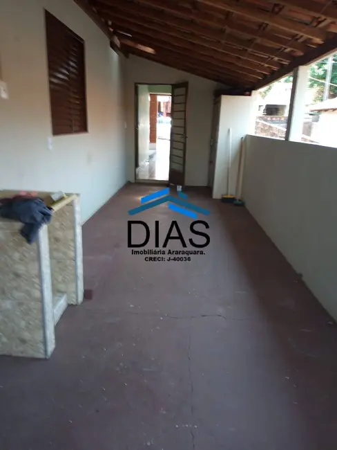 Casa com 2 quartos à venda, 203m2 em Jardim Santa Lúcia, Araraquara - SP - imagem 8 Foto 8 de Casa com 2 quartos à venda, 203m2 em Jardim Santa Lúcia, Araraquara - SP