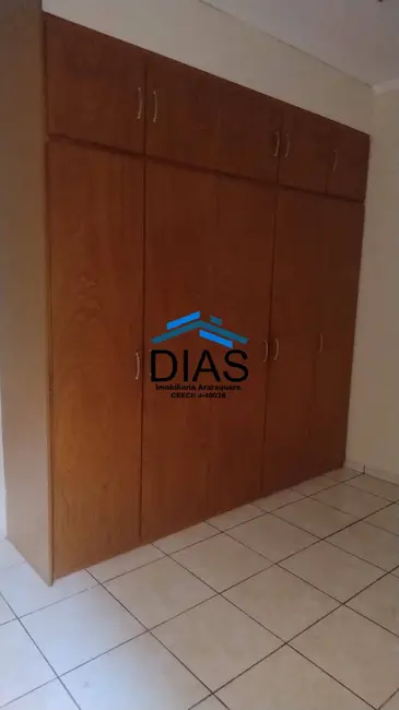 Foto 6 de Casa com 2 quartos à venda, 151m2 em Jardim Residencial Itália, Araraquara - SP