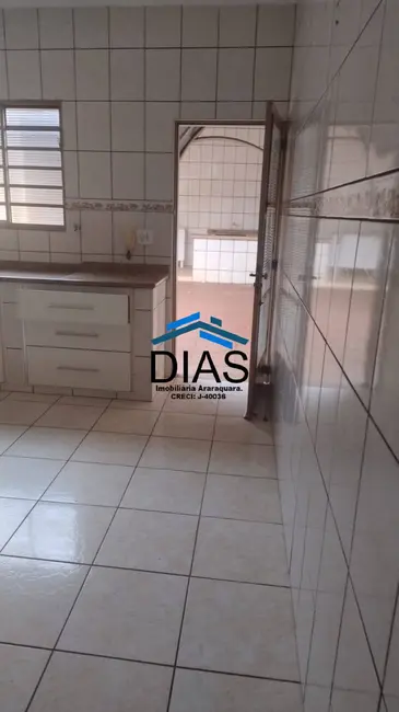 Foto 3 de Casa com 2 quartos à venda, 151m2 em Jardim Residencial Itália, Araraquara - SP
