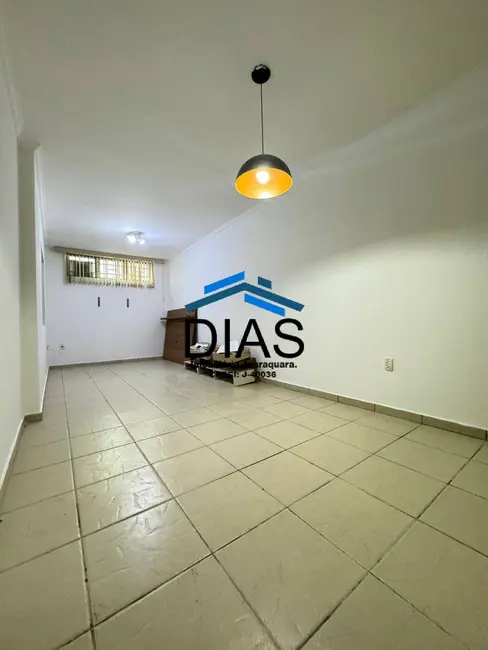 Casa com 2 quartos à venda, 129m2 em Centro, Araraquara - SP - imagem 6 Foto 6 de Casa com 2 quartos à venda, 129m2 em Centro, Araraquara - SP