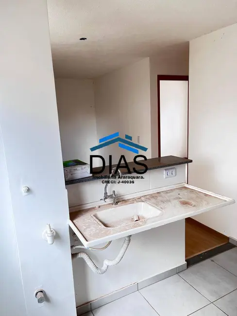 Foto 6 de Apartamento com 2 quartos à venda, 39m2 em Jardim Quitandinha II, Araraquara - SP