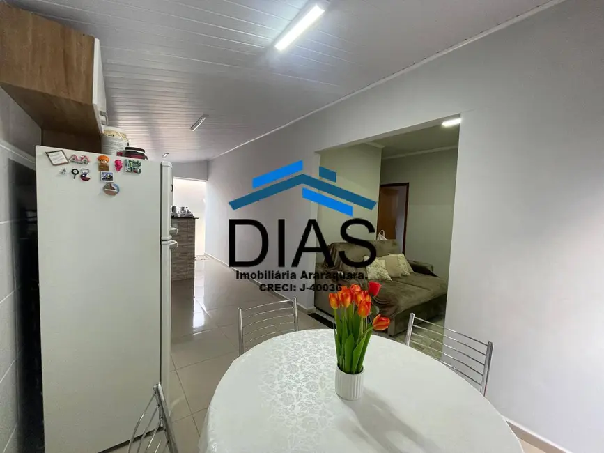 Casa com 2 quartos à venda, 115m2 em Parque Residencial Iguatemi, Araraquara - SP - imagem 4 Foto 4 de Casa com 2 quartos à venda, 115m2 em Parque Residencial Iguatemi, Araraquara - SP