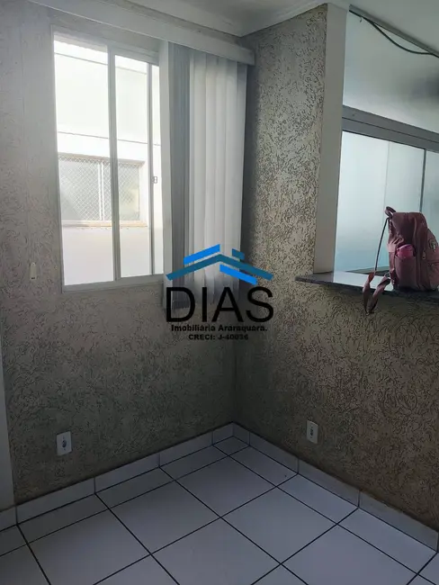 Foto 4 de Apartamento com 2 quartos à venda, 42m2 em Jardim Quitandinha, Araraquara - SP