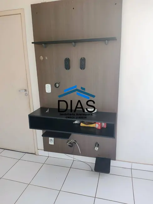 Foto 2 de Apartamento com 2 quartos à venda, 42m2 em Jardim Quitandinha, Araraquara - SP