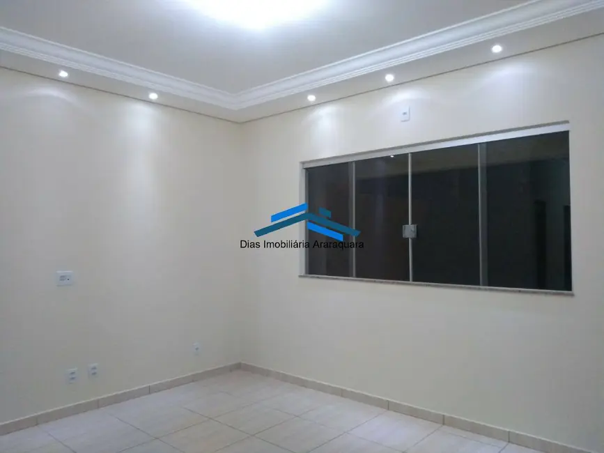 Casa com 3 quartos à venda, 300m2 em Vila Suconasa, Araraquara - SP - imagem 3 Foto 3 de Casa com 3 quartos à venda, 300m2 em Vila Suconasa, Araraquara - SP