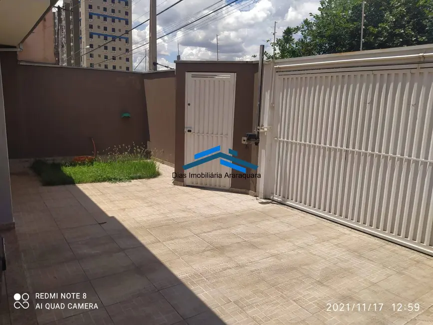 Casa com 3 quartos à venda, 300m2 em Vila Suconasa, Araraquara - SP - imagem 5 Foto 5 de Casa com 3 quartos à venda, 300m2 em Vila Suconasa, Araraquara - SP
