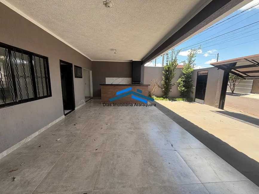 Casa com 3 quartos à venda, 180m2 em Jardim Residencial Lupo II, Araraquara - SP - imagem 2 Foto 2 de Casa com 3 quartos à venda, 180m2 em Jardim Residencial Lupo II, Araraquara - SP