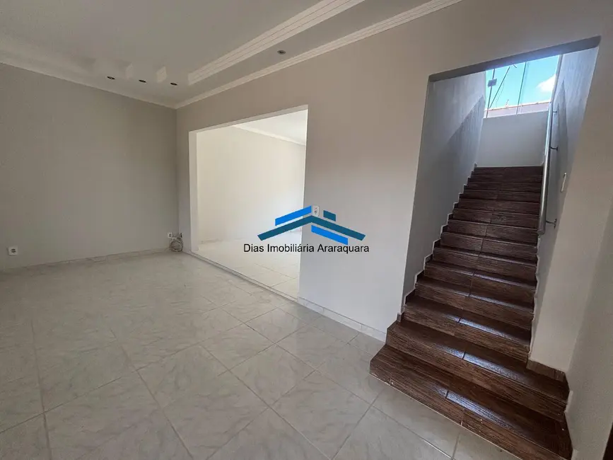 Casa com 3 quartos à venda, 180m2 em Jardim Residencial Lupo II, Araraquara - SP - imagem 8 Foto 8 de Casa com 3 quartos à venda, 180m2 em Jardim Residencial Lupo II, Araraquara - SP