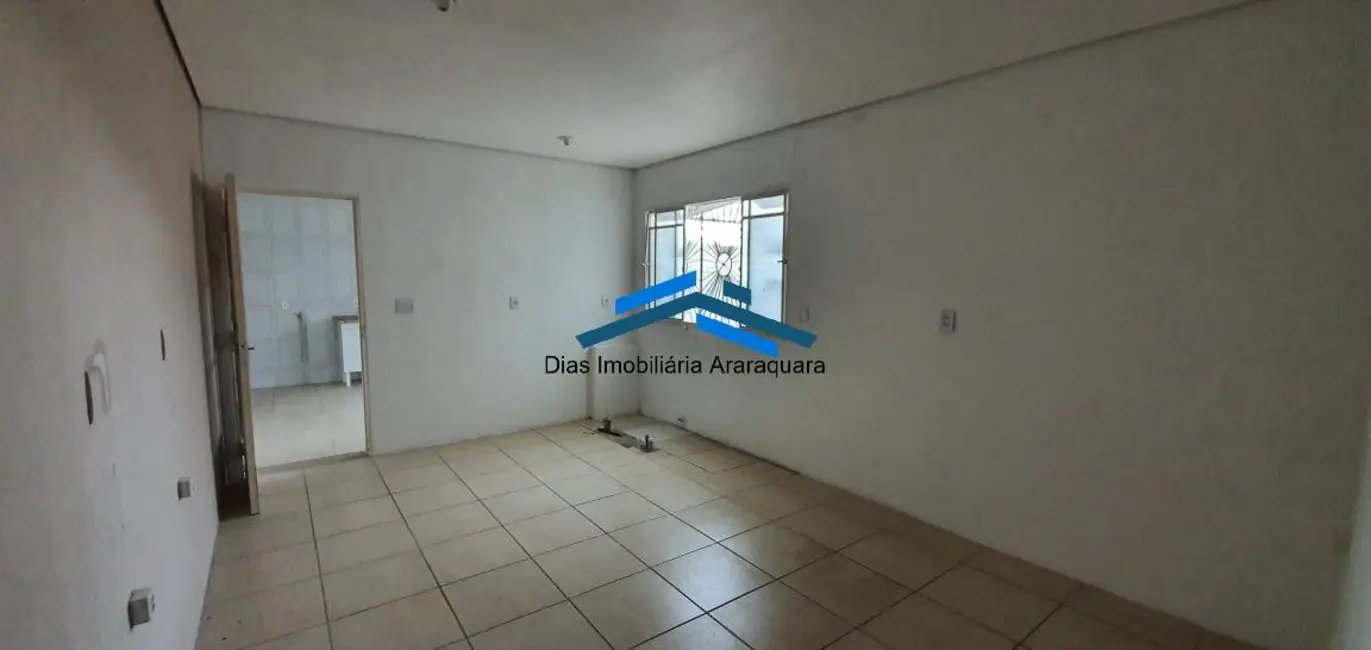 Casa com 3 quartos à venda, 218m2 em Jardim Pinheiros (Vila Xavier), Araraquara - SP - imagem 2 Foto 2 de Casa com 3 quartos à venda, 218m2 em Jardim Pinheiros (Vila Xavier), Araraquara - SP