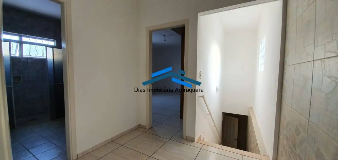 Casa com 3 quartos à venda, 218m2 em Jardim Pinheiros (Vila Xavier), Araraquara - SP - imagem 9 Foto 9 de Casa com 3 quartos à venda, 218m2 em Jardim Pinheiros (Vila Xavier), Araraquara - SP