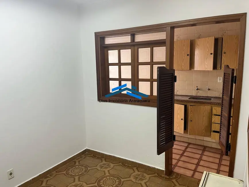 Casa com 2 quartos à venda, 90m2 em Centro, Araraquara - SP - imagem 6 Foto 6 de Casa com 2 quartos à venda, 90m2 em Centro, Araraquara - SP