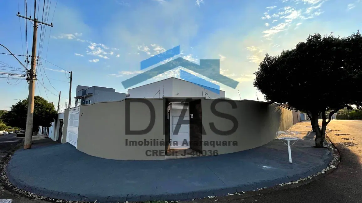 Casa com 2 quartos à venda, 315m2 em Parque Gramado II, Araraquara - SP - imagem 1 Foto 1 de Casa com 2 quartos à venda, 315m2 em Parque Gramado II, Araraquara - SP