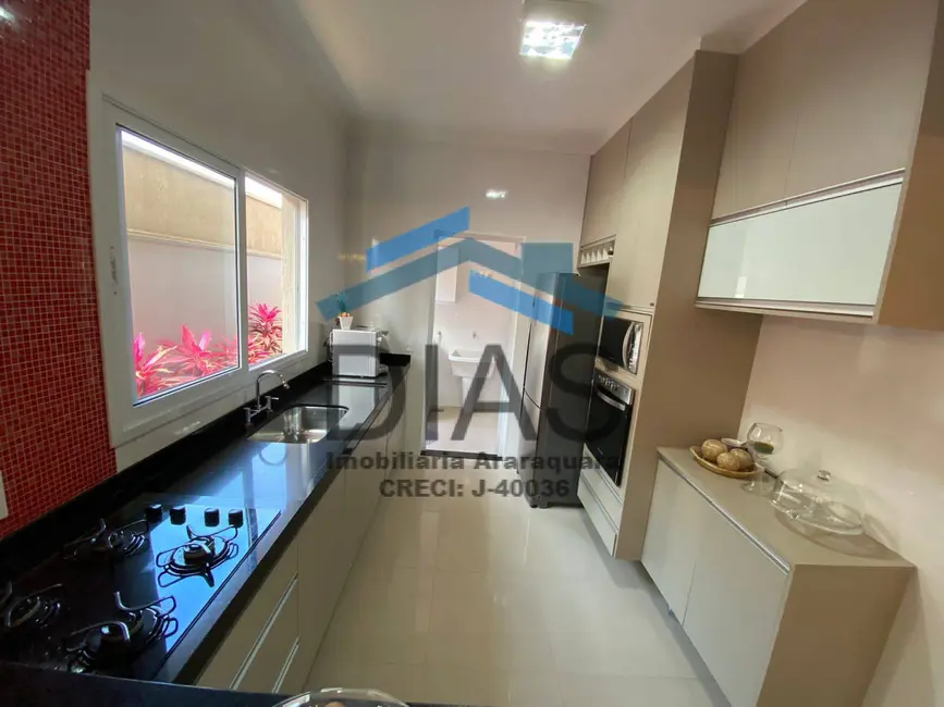 Casa com 3 quartos à venda, 278m2 em Residencial Campos de Piemonte, Araraquara - SP - imagem 5 Foto 5 de Casa com 3 quartos à venda, 278m2 em Residencial Campos de Piemonte, Araraquara - SP