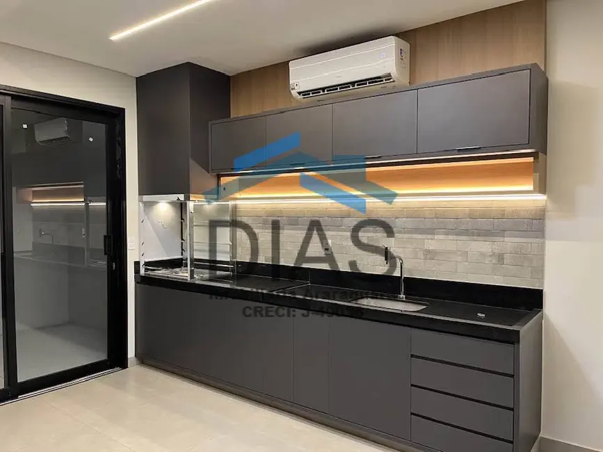 Casa com 3 quartos à venda, 336m2 em Jardim Imperador, Araraquara - SP - imagem 4 Foto 4 de Casa com 3 quartos à venda, 336m2 em Jardim Imperador, Araraquara - SP