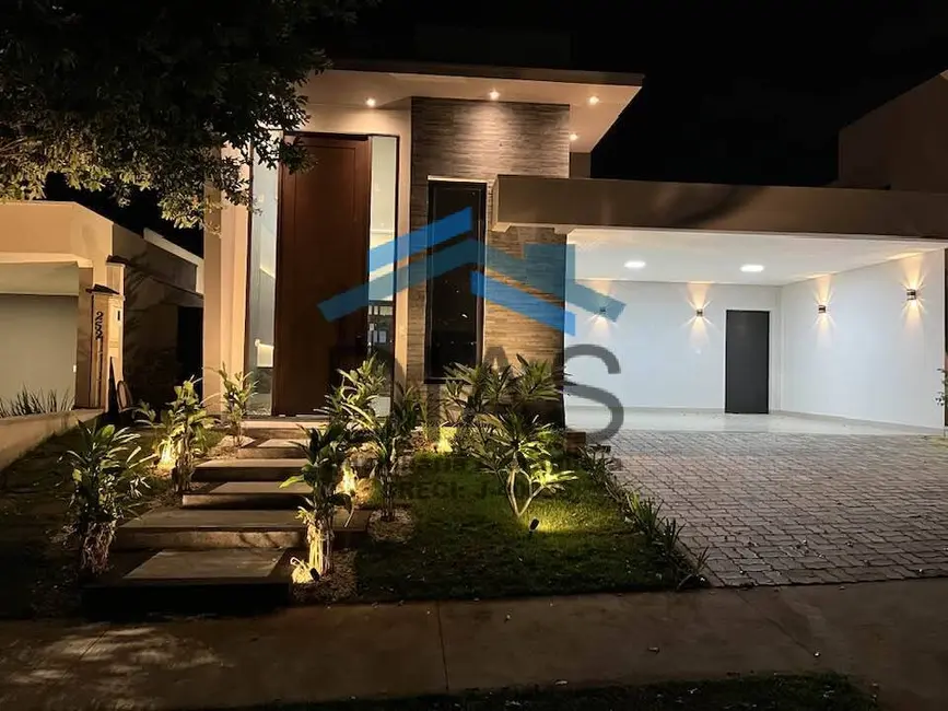 Casa com 3 quartos à venda, 336m2 em Jardim Imperador, Araraquara - SP - imagem 1 Foto 1 de Casa com 3 quartos à venda, 336m2 em Jardim Imperador, Araraquara - SP