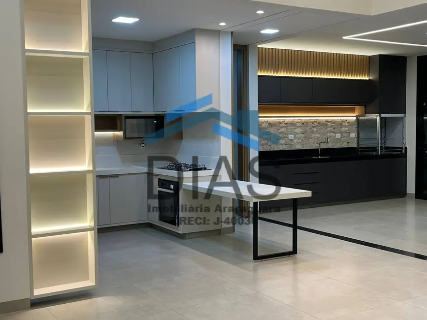 Casa com 3 quartos à venda, 302m2 em Parque Residencial Damha, Araraquara - SP - imagem 9 Foto 9 de Casa com 3 quartos à venda, 302m2 em Parque Residencial Damha, Araraquara - SP