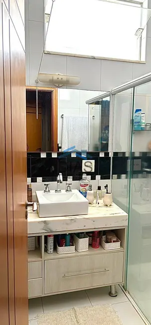 Casa com 3 quartos à venda, 344m2 em Centro, Araraquara - SP - imagem 7 Foto 7 de Casa com 3 quartos à venda, 344m2 em Centro, Araraquara - SP