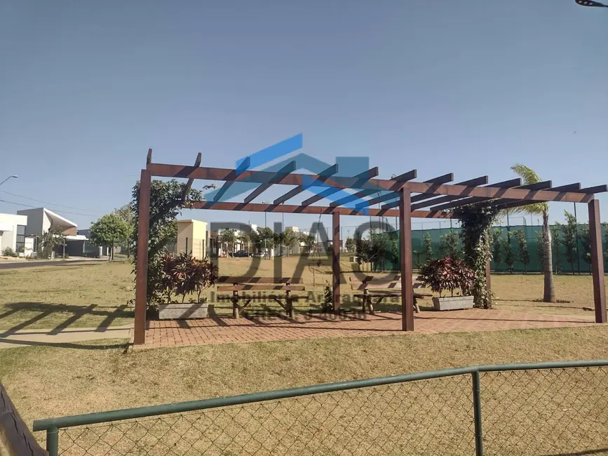 Terreno / Lote à venda, 275m2 em Residencial Village Damha, Araraquara - SP - imagem 7 Foto 7 de Terreno / Lote à venda, 275m2 em Residencial Village Damha, Araraquara - SP