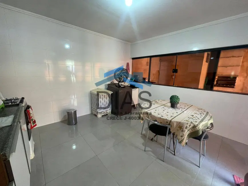 Casa com 2 quartos à venda, 204m2 em Residencial Acapulco, Araraquara - SP - imagem 5 Foto 5 de Casa com 2 quartos à venda, 204m2 em Residencial Acapulco, Araraquara - SP