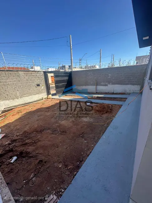 Casa com 2 quartos à venda, 200m2 em Araraquara - SP - imagem 3 Foto 3 de Casa com 2 quartos à venda, 200m2 em Araraquara - SP